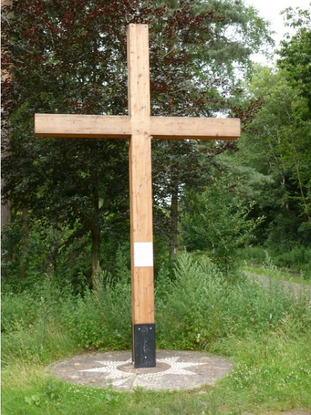 P1000217.JPG - Kreuz bei St. Johannes